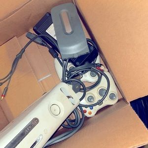 Original Xbox box 360 w/ 2 controllers